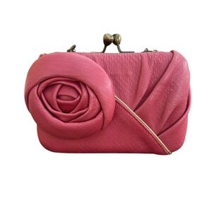 Vintage Erva Pink Pebbled Leather 3D Rose Kiss Lock Clutch Bag with Chain Strap